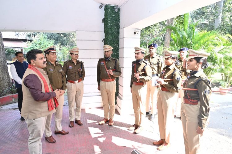 प्रशिक्षु आईपीएस अधिकारियों ने उप मुख्यमंत्री विजय शर्मा से की सौजन्य भेंट
