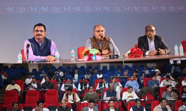 आधुनिक तकनीकों और टूल्स से अपने दायित्वों का अधिक प्रभावी ढंग से निर्वहन कर सकेंगे जनसंपर्क अधिकारी : पंकज झा