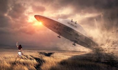 अजीबोगरीब दावा: "मुझसे रोज मिलने आते हैं एलियन!" अमेरिकी महिला ने बताया परग्रहियों का रूप और पहनावा