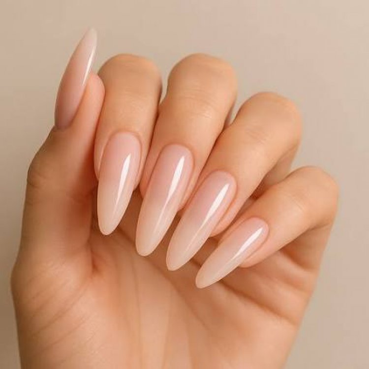 स्टाइलिश नाखून या बीमारियों को न्योता? जानें लंबे नाखून रखने के 5 बड़े नुकसान