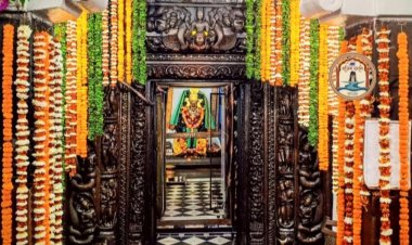 भगवान राजीवलोचन का हुआ अलौकिक श्रृंगार,गेंदाफूलों से सजा महामंडप