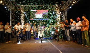 राडा ऑटो एक्सपो में संडे को उमड़ी भीड़, बिक्री का आंकड़ा 25 हजार पार