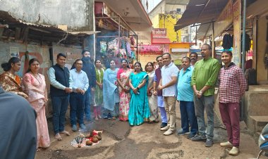 वार्ड 08 मेन मार्केट में नाली निर्माण का भूमिपूजन, 3 लाख की लागत से होगा कार्य