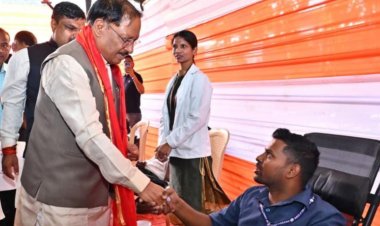 जन्मदिन पर सेवा का संदेश: मुख्यमंत्री विष्णुदेव साय ने जन्मदिन पर रक्तदान शिविर का किया शुभारंभ