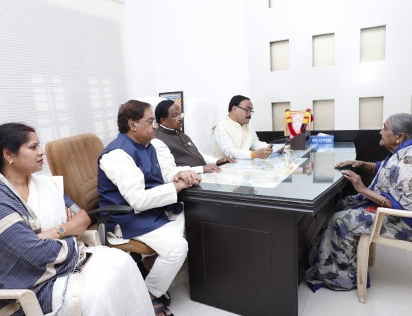 Raipur Breaking : 13 फरवरी तक सहयोग केंद्र में समस्याओं का समाधान करेंगे मंत्री