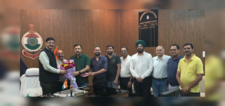 अमर पारवानी के नेतृत्व में रायपुर कमिश्नर संजीव शुक्ला से मिले कैट का प्रतिनिधिमंडल