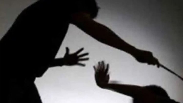 खौफनाक वारदात: दुर्ग में बुजुर्ग ने ढाई साल के मासूम पर कुल्हाड़ी से किया जानलेवा हमला