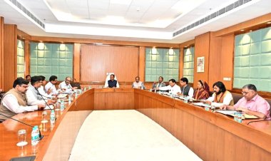 Big News :  : धर्मांतरण पर साय कैबिनेट का बड़ा फैसला : पंजीयन पर लगने वाला अतिरिक्त उपकर खत्म,पढ़िए पूरे निर्णय