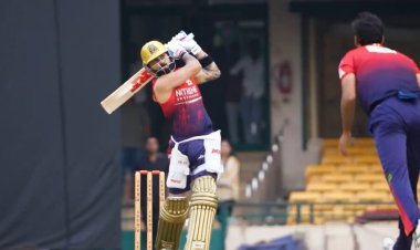 विराट कोहली का 'विराट' अवतार! IPL 2026 से पहले RCB के प्रैक्टिस मैच में जितेश शर्मा के साथ मचाया गदर, सोशल मीडिया पर वायरल हुआ धमाकेदार वीडियो