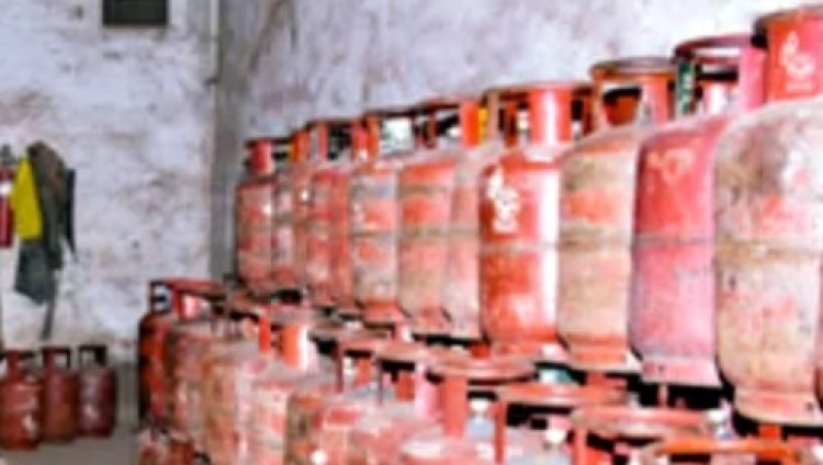 गैस एजेंसियों को 20 से 25  प्रतिशत कम सिलेंडरों की सप्लाई