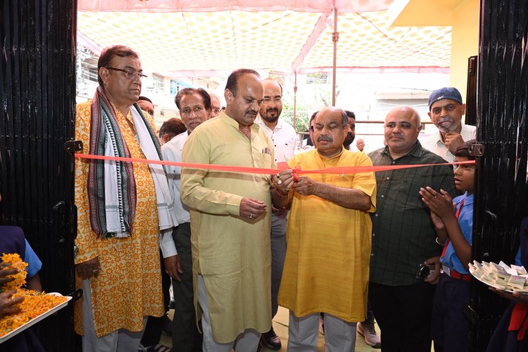 नवीन स्वरूप में सजा चुनाभट्टी का शासकीय प्राथमिक विद्यालय : विधायक पुरंदर मिश्रा ने किया लोकार्पण