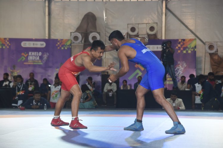 खेलो इंडिया ट्राइबल गेम्स :  सरगुजा में कुश्ती स्पर्धा की शानदार शुरुआत