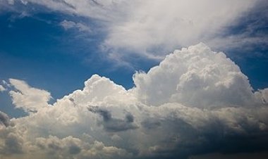 छत्तीसगढ़ में मौसम का यू-टर्न: भारी बारिश और ओलावृष्टि की चेतावनी, रायपुर में भी बदलेगा मिजाज