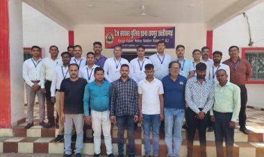 ऑपरेशन साइबर शील्ड: फर्जी सिम गिरोह का भंडाफोड़, 7 आरोपी गिरफ्तार, 300 से ज्यादा सिम की मिली जानकारी