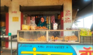 स्व-सहायता समूह से जुड़कर बदली जिंदगी की तस्वीर, स्वरोजगार अपनाकर “लखपति दीदी” बनीं सम्पत्ति प्रजापति