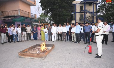 अग्नि सुरक्षा कार्यशाला में व्यापारियों ने सीखे आगजनी से बचने के गुर