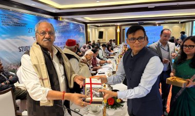 पहलगाम में एस्टीमेट कमेटी की बैठक: सांसद बृजमोहन ने जम्मू-कश्मीर के विकास और बैंकिंग कार्यप्रणाली पर उठाए सवाल 