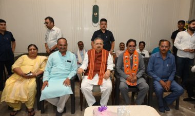 पूर्व मंत्री एवं रायपुर पश्चिम के विधायक राजेश मूणत के जन्मदिन पर बधाइयों का तांता