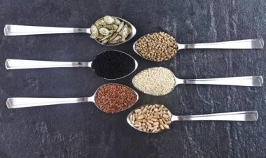 सेहत का खजाना हैं ये 5 जादुई बीज : हॉर्मोन बैलेंस से लेकर चमकदार स्किन तक, जानें इनके बेमिसाल फायदे