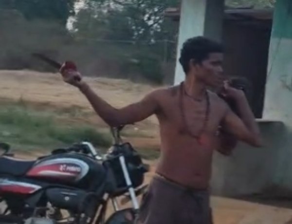 कोरबा में दिल दहला देने वाली वारदात: पत्नी की हत्या के बाद सिर लेकर गांव में घूमता रहा आरोपी