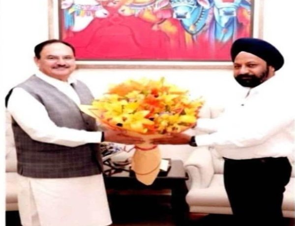 अस्पताल प्रबंधन को ब्लैकमेल कर 5 लाख की रंगदारी मांगने वाला गिरफ्तार, खुद को बताता था केंद्रीय मंत्रियों का करीबी 