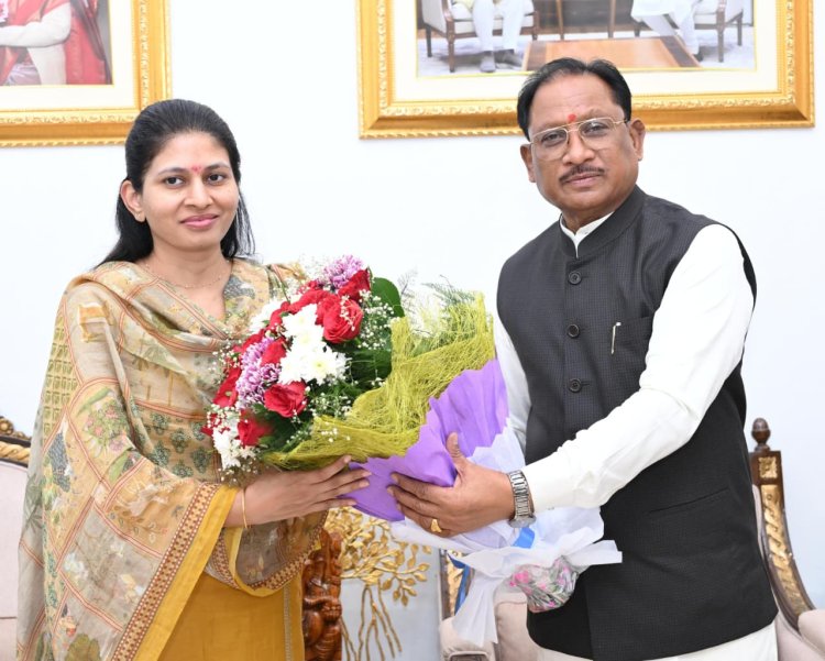 मुख्यमंत्री से केंद्रीय राज्य मंत्री रक्षा निखिल खडसे की सौजन्य मुलाकात, खेल प्रतिभाओं को राष्ट्रीय मंच देने पर जोर