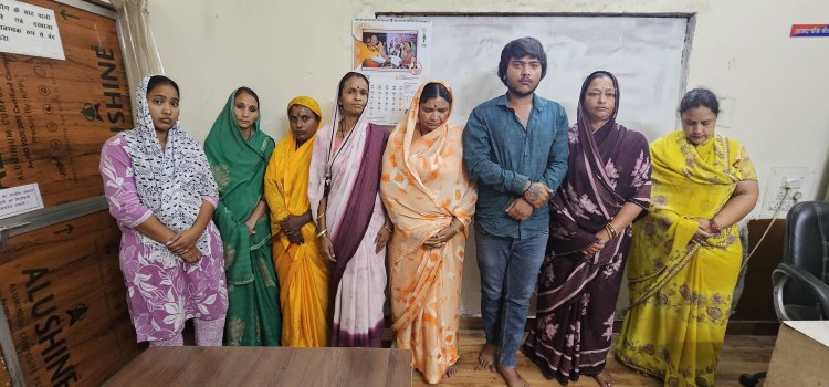 इंदौर की ‘हाईप्रोफाइल’ महिला गैंग रायपुर में गिरफ्तार: लग्जरी इनोवा से घूमकर देशभर में करती थीं चेन स्नेचिंग; चोरी के गहनों से ही खरीदी थी कार