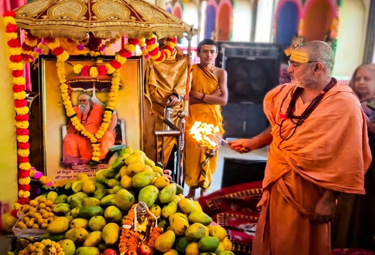 राजराजेश्वरी प्रेमाम्बा पाटोत्सव: स्फटिक विग्रह के दर्शन के लिए उमड़ा जनसैलाब