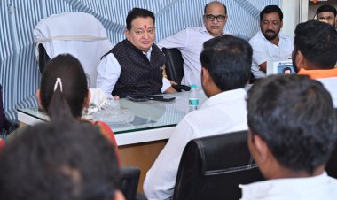 हर पात्र व्यक्ति तक पहुंचे सरकारी योजनाओं का लाभ : विधायक डॉ. संपत अग्रवाल