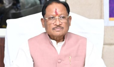 मुख्यमंत्री साय ने PWD के अधिकारी को लगाई फटकार,कहा-मीटिंग से बाहर जाओ-सचिव से बात करके सही जानकारी बताओ