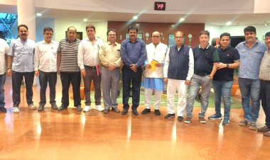 सेवा, संस्कार एवं समाजहित के संकल्पों के साथ संपन्न हुई  सिविल लाइंस सिंधी पंचायत की बैठक