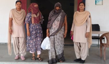 शराब पिलाकर बनाया अश्लील वीडियो, फिर 3 लाख की ब्लैकमेलिंग; सूरजपुर में दो महिलाएं गिरफ्तार