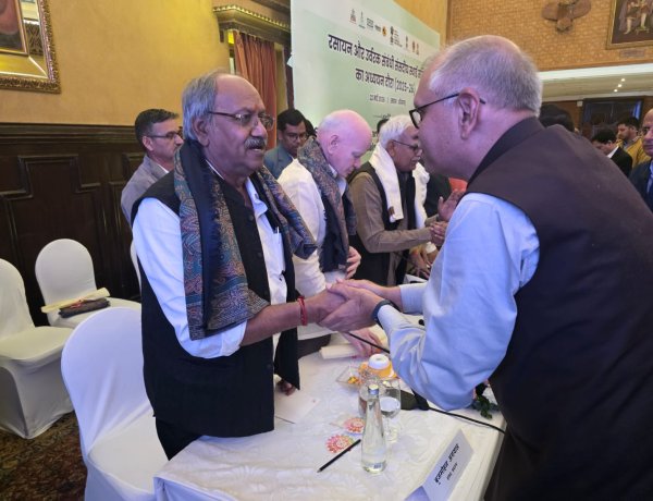 भू-राजनीतिक संकट के बीच गैस आपूर्ति और उर्वरक सुरक्षा पर श्रीनगर में हुआ रणनीतिक मंथन
