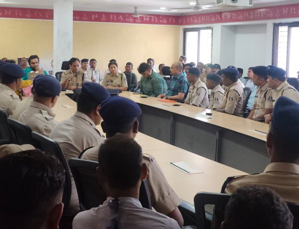 डायल-112 की इमरजेंसी रिस्पॉन्स टीम को मिला नेक्स्ट जेनरेशन प्रशिक्षण, 125 से अधिक कर्मचारी हुए प्रशिक्षित