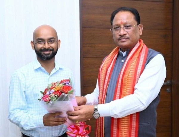वनांचल के बेटे ने बढ़ाया प्रदेश का मान, आईएफएस बनकर रचा नया इतिहास 