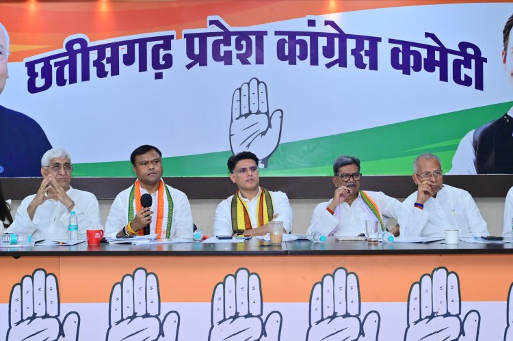चुनावी नुकसान से बचने भाजपा ने पेट्रोलियम पदार्थों की कीमतें रोके रखीं: सचिन