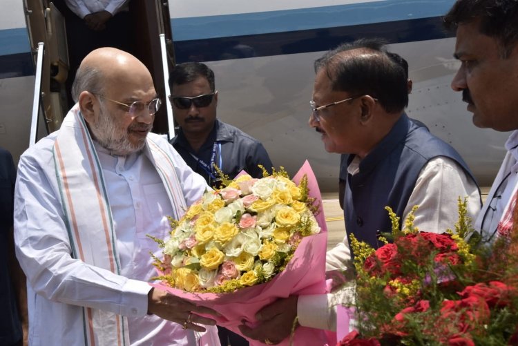 Big Breaking : मां दंतेश्वरी की पुण्य भूमि बस्तर पहुंचे गृह मंत्री अमित शाह,सीएम सहित सभी ने किया आत्मीय स्वागत