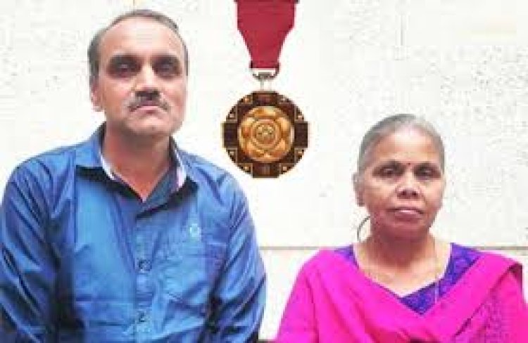 बस्तर के गोडबोले दंपति को मिला पद्मश्री सम्मान 