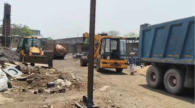BSP से करोड़ों के लोहे की चोरी का खुलासा: गोदाम से 100 टन से ज्यादा माल जब्त, सुरक्षा व्यवस्था पर उठे सवाल