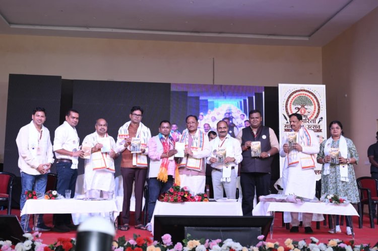 हिन्दी पत्रकारिता के 200 वर्ष पूर्ण होने पर आयोजित गौरव समारोह में विधायक पुरन्दर मिश्रा हुए शामिल 