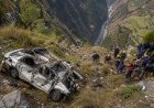 500 फीट गहरी खाई में गिरी कार: भिलाई के दंपति और दो बच्चों समेत 8 की मौत, हिमाचल घूमने गए थे सभी 