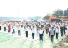 चित्रकोट जलप्रपात की मनोरम छटा के बीच मनाया गया अंतर्राष्ट्रीय योग दिवस