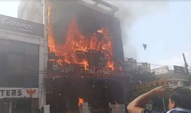 लखनऊ कॉम्प्लेक्स अग्निकांड: सुरक्षा नियमों की धज्जियां उड़ने से 15 लोगों की दर्दनाक मौत, न इमरजेंसी गेट था और न ही भागने का रास्ता