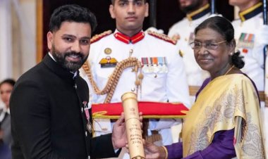 रोहित शर्मा को मिला देश का प्रतिष्ठित 'पद्म श्री' सम्मान: क्रिकेट में बेमिसाल योगदान के लिए राष्ट्रपति द्रौपदी मुर्मू ने किया सम्मानित