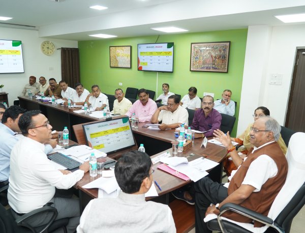 FCI सलाहकार समिति की बैठक में सांसद बृजमोहन अग्रवाल का बड़ा प्रस्ताव: छत्तीसगढ़ के सभी संभागों में खुलें मंडल कार्यालय