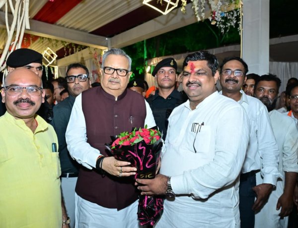 मंत्री गजेंद्र यादव के जन्मदिन पर उमड़ा जनसैलाब: डॉ. रमन सिंह सहित बड़ी संख्या में बधाई देने सेवा सदन पहुंचे जनप्रतिनिधि और क्षेत्रवासी