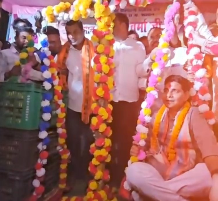 फलों से तौले गए मंत्री टंकराम वर्मा : जन्मदिन पर सेवा, संस्कृति और मानवता का दिखा अनूठा संगम