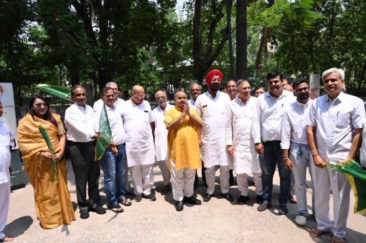 घायल एवं असहाय पशुओं की सेवा सबसे बड़ा मानवीय धर्म : पुरन्दर मिश्रा 