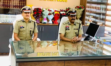 बस्तर रेंज के आईजी बद्रीनारायण मीणा ने संभाला पदभार