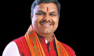 स्कूलों में मंत्रोच्चार पर हाईकोर्ट की मुहर,स्कूल शिक्षा मंत्री गजेन्द्र यादव ने फैसले का किया स्वागत